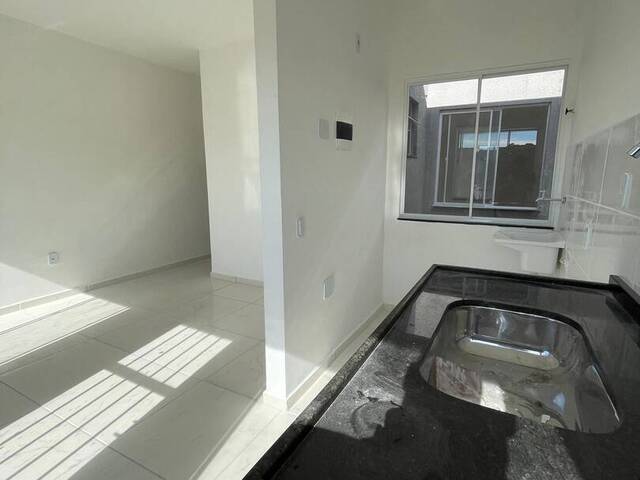 #218 - Apartamento para Venda em São Gonçalo - RJ - 2