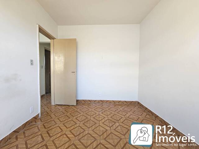 #223 - Apartamento para Venda em São Gonçalo - RJ - 2